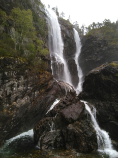 Foto ansehen Waterfall at Mo valley