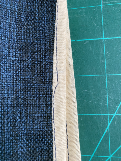 Schrägband5.png Schrägband5.png