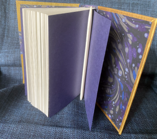Under Ostentiferous Stars