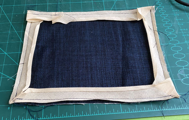 Schrägband2.png Schrägband2.png