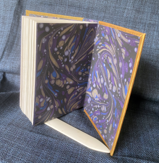 Under Ostentiferous Stars