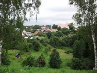 Merkinė žvelgiant nuo piliakalnio