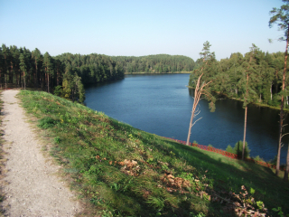 Kačėniškės piliakalnis