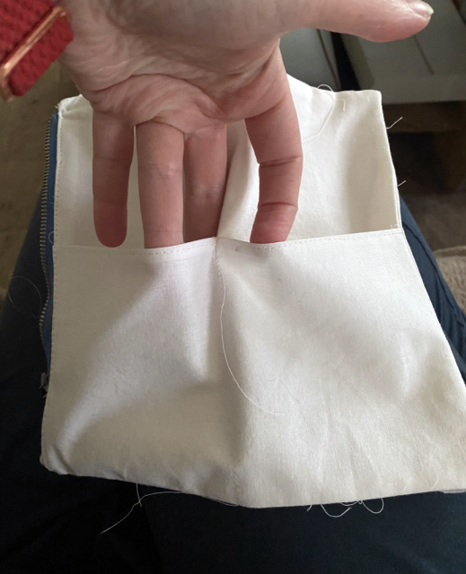 Pouch3.png Pouch3.png